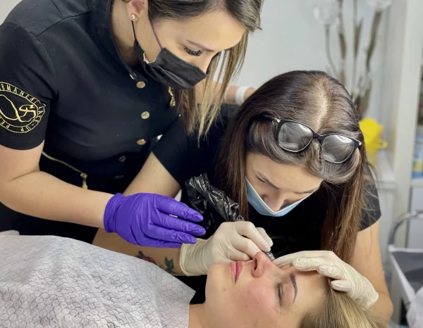 ‘Power of Brows’ Masterclass + 🎁 - Image 2